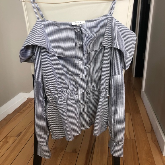 T shirt brand new - Picture 1 of 1